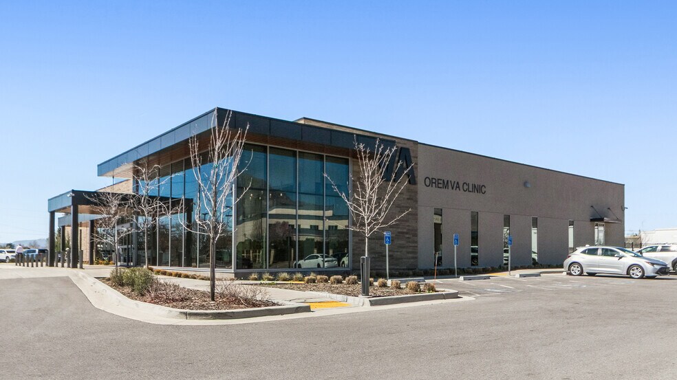 774 S State St, Orem, UT à vendre - Photo du bâtiment - Image 2 de 3
