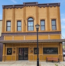 102 S Main St, Kirklin, IN à louer Photo intérieure- Image 1 de 23