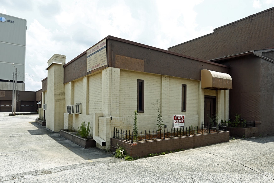 161 W Franklin St, Gastonia, NC for sale - Building Photo - Image 2 of 4
