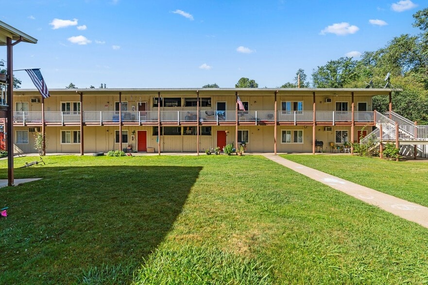 311 Fairview Ln, Sonora, CA à vendre - Photo du bâtiment - Image 1 de 12