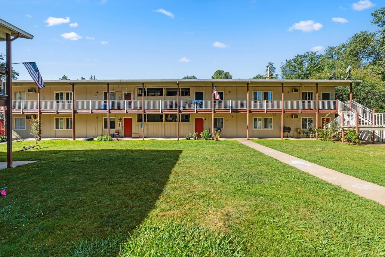 311 Fairview Ln, Sonora, CA à vendre Photo du bâtiment- Image 1 de 13