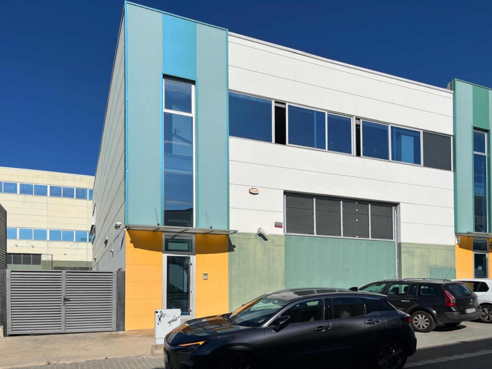 Industriel dans Badalona, Barcelona à vendre Photo du bâtiment- Image 1 de 17