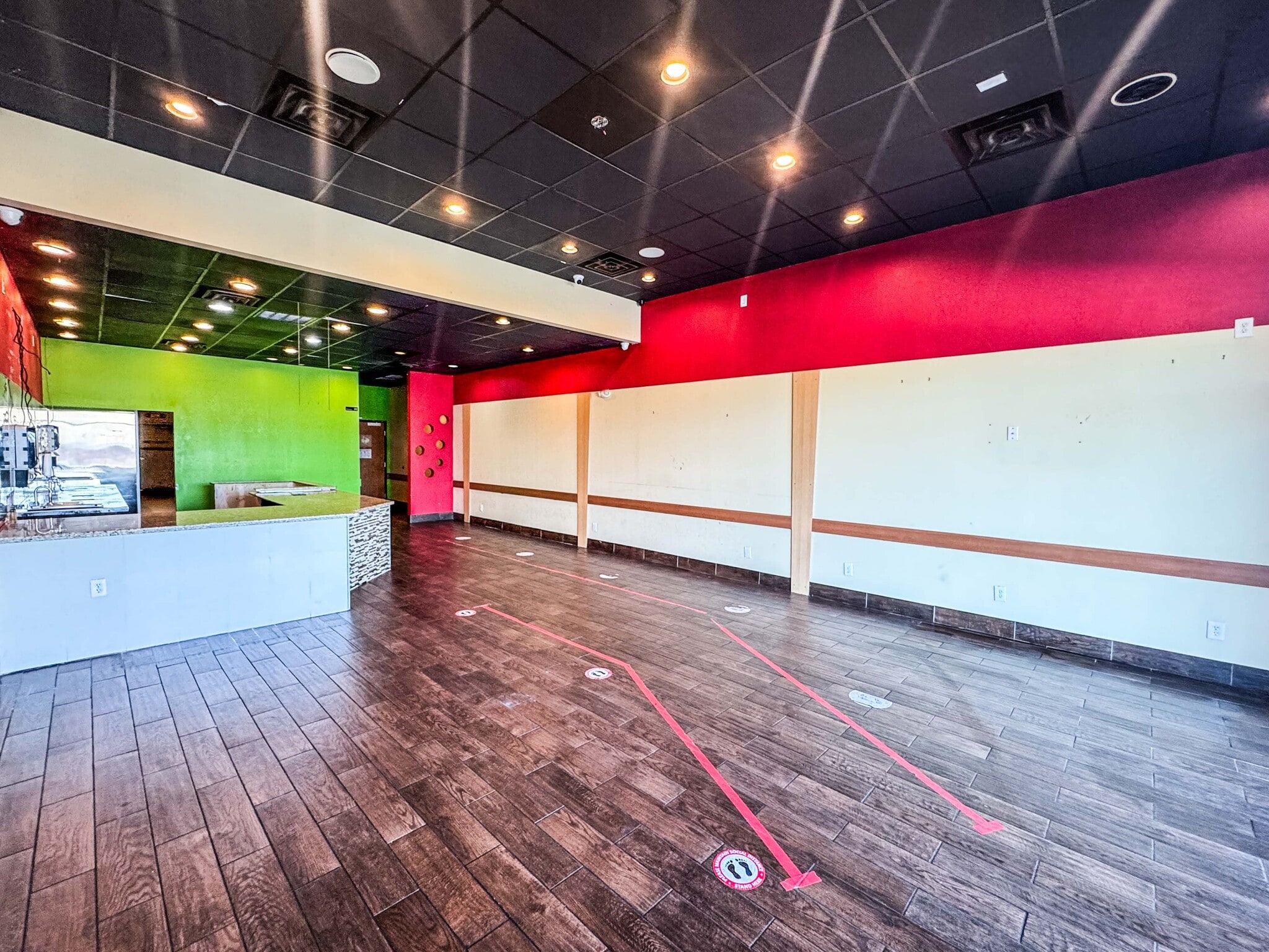 1808 W Lindsey St, Norman, OK for lease Interior Photo- Image 1 of 5