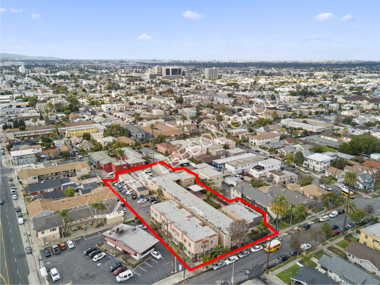 725 Orange Ave, Long Beach, CA for sale - Building Photo - Image 1 of 1