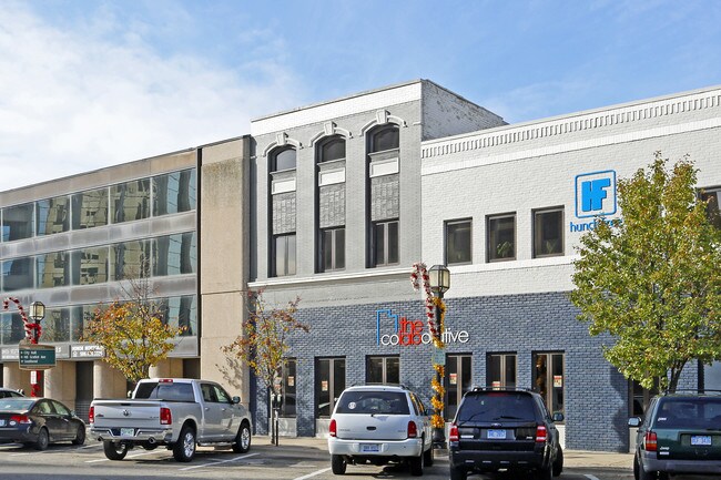 More details for 21 N Main St, Mount Clemens, MI - Coworking for Lease