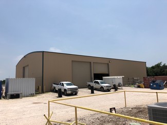 Plus de détails pour 8730 S Highway 181, Kenedy, TX - Industriel à louer