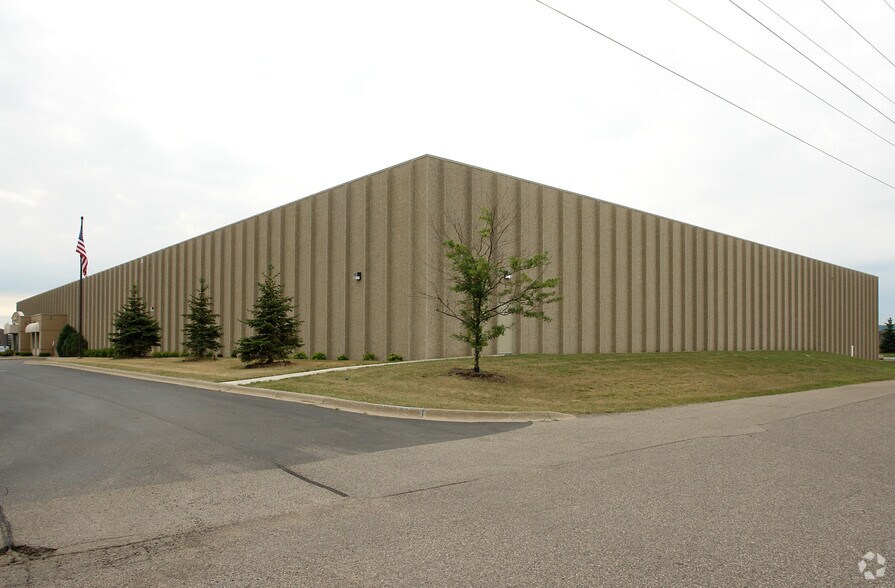 3501 Cr-42, Burnsville, MN à louer - Photo du bâtiment - Image 3 de 7