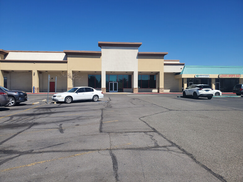 590 E Prater Way, Sparks, NV for lease - Building Photo - Image 2 of 5