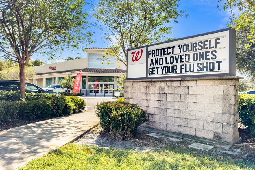 2353 Ocoee Apopka Rd, Ocoee, FL à vendre - Photo du bâtiment - Image 2 de 6