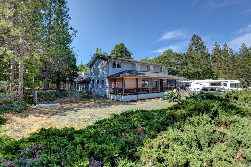 625 Barbara Drive, Grants Pass, OR à vendre - Photo principale - Image 1 de 99