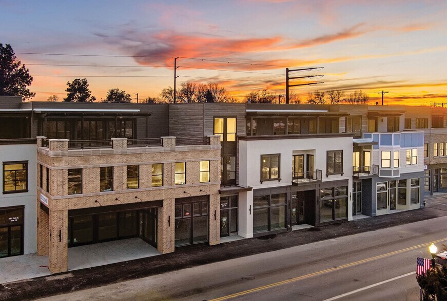 55 E State St, Eagle, ID à louer - Photo du bâtiment - Image 2 de 9