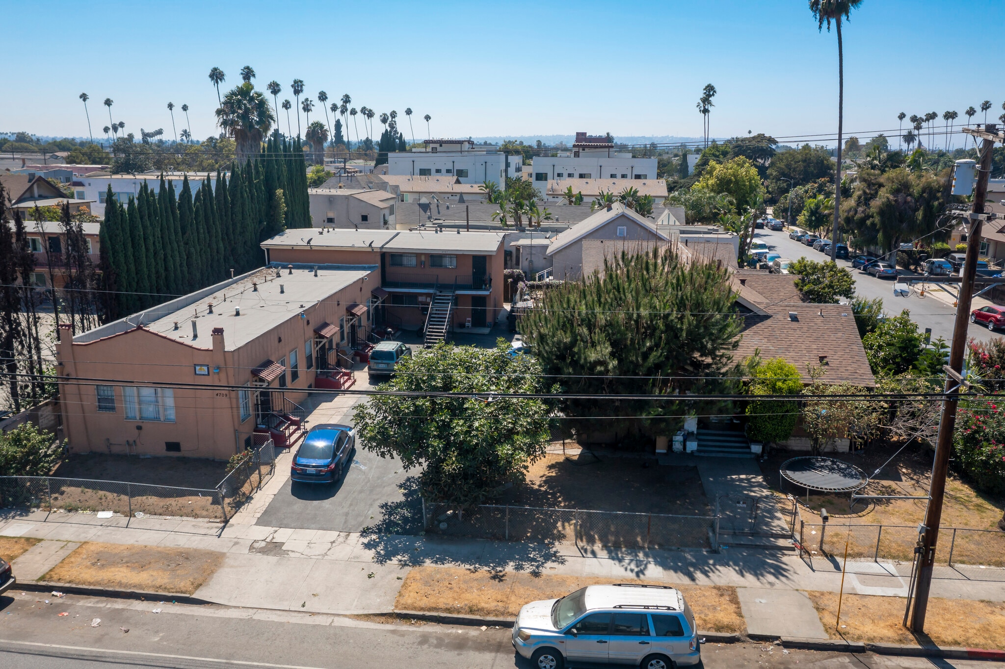 4709 S Figueroa St, Los Angeles, CA for sale Primary Photo- Image 1 of 12