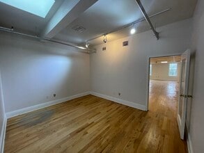 433 Central Ave, Saint Petersburg, FL for lease Interior Photo- Image 2 of 9