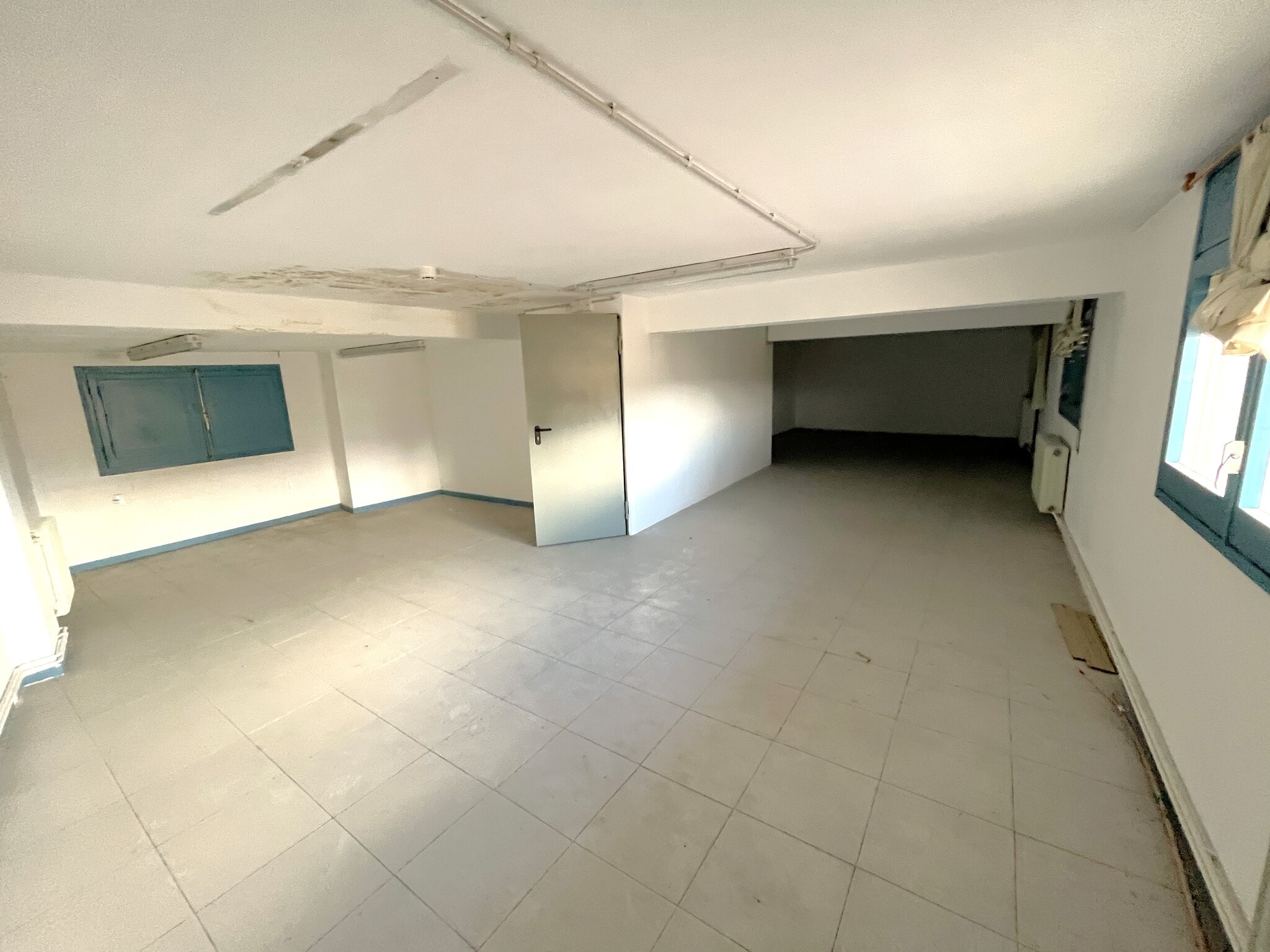 Carrer Rossell, 2, Manlleu, Barcelona for sale Primary Photo- Image 1 of 2