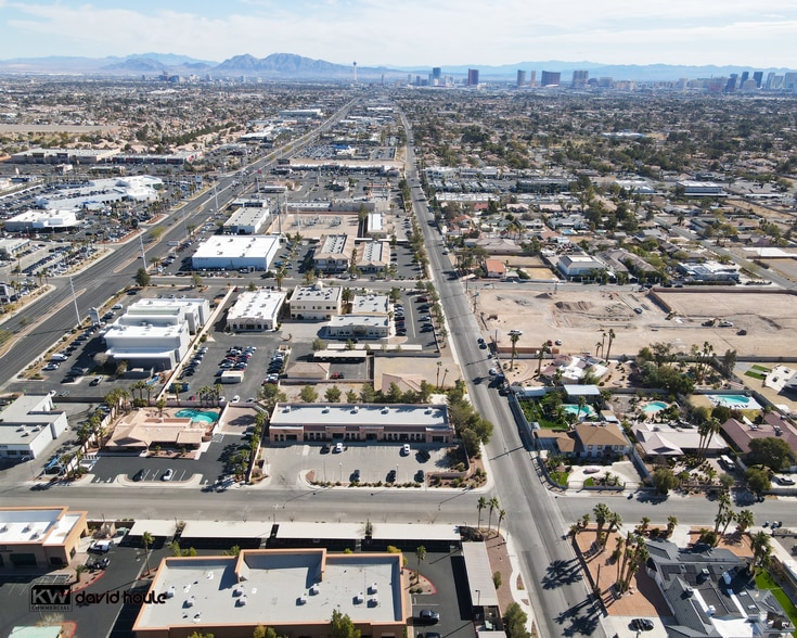 2578 Belcastro St, Las Vegas, NV for lease - Building Photo - Image 2 of 5
