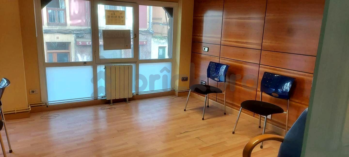 Portugalete, VIZ 48920 - Unit - - - Interior Photo - Image 2 of 20