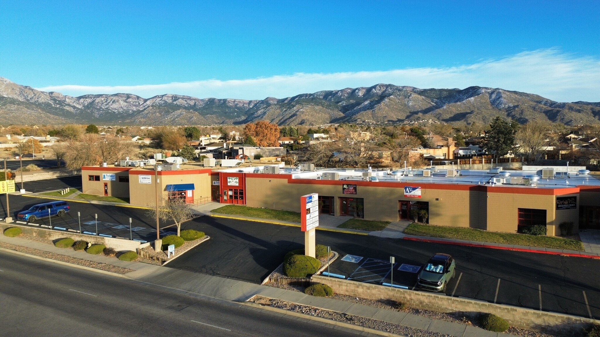 5528 Eubank Blvd NE, Albuquerque, NM for lease Building Photo- Image 1 of 11