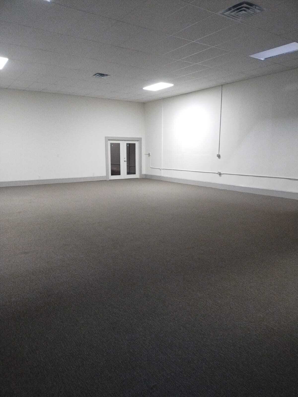 1600 Wilson Way NW, Smyrna, GA à louer Photo intérieure- Image 1 de 8