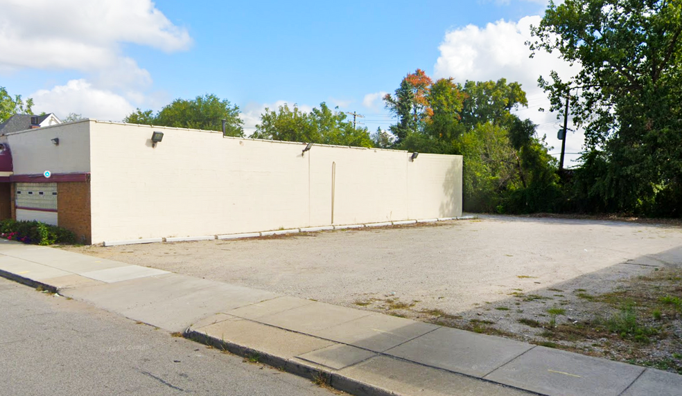 17850 Mount Elliott St, Detroit, MI for sale - Building Photo - Image 3 of 5