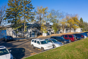 Lake Pointe Center - Convenience Store