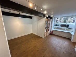 11 Market St, Abbotsbury for lease Interior Photo- Image 2 of 5