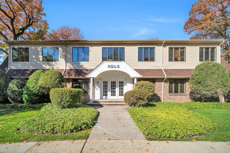 45 Legion Dr, Cresskill, NJ for sale - Building Photo - Image 1 of 11