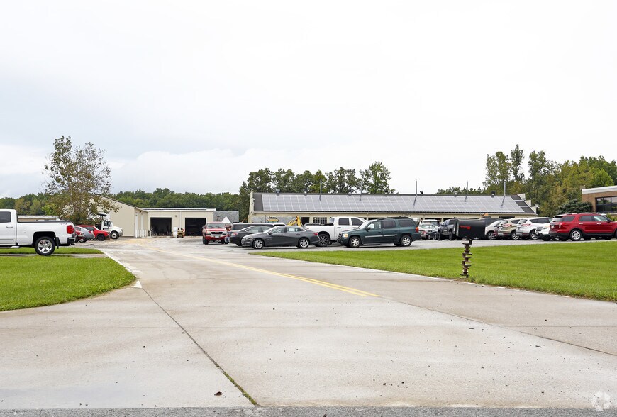1600 Toledo Rd, Norwalk, OH à louer - Photo du bâtiment - Image 2 de 44