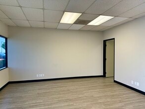 1141 W Pomona Rd, Corona, CA for lease Interior Photo- Image 2 of 5