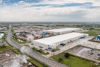 645 Independence Pky, Deer Park, TX - Aerial  map view