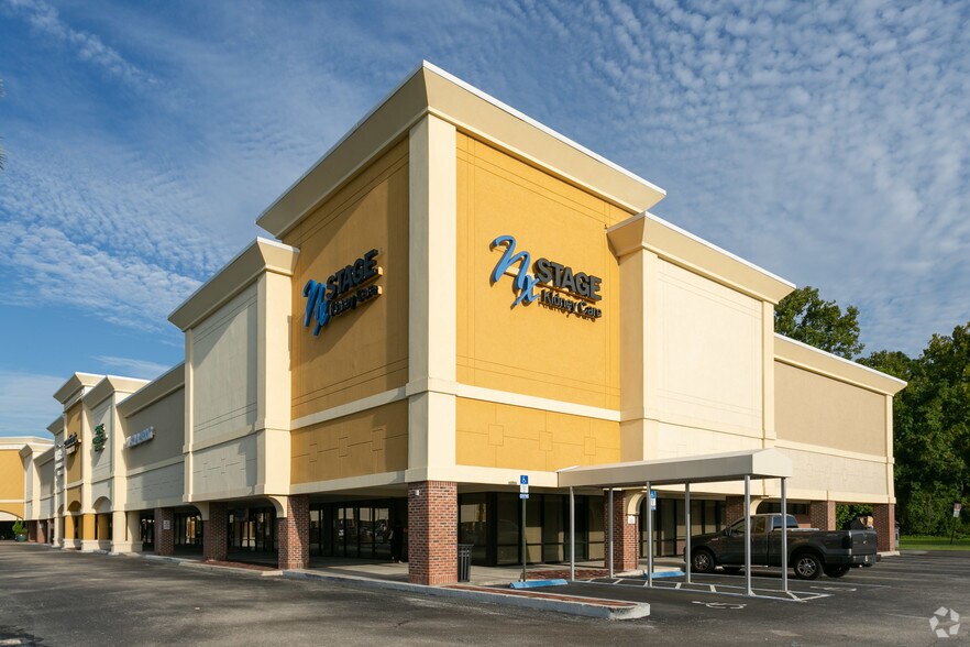 2777 University Blvd W, Jacksonville, FL à louer - Photo du bâtiment - Image 3 de 9