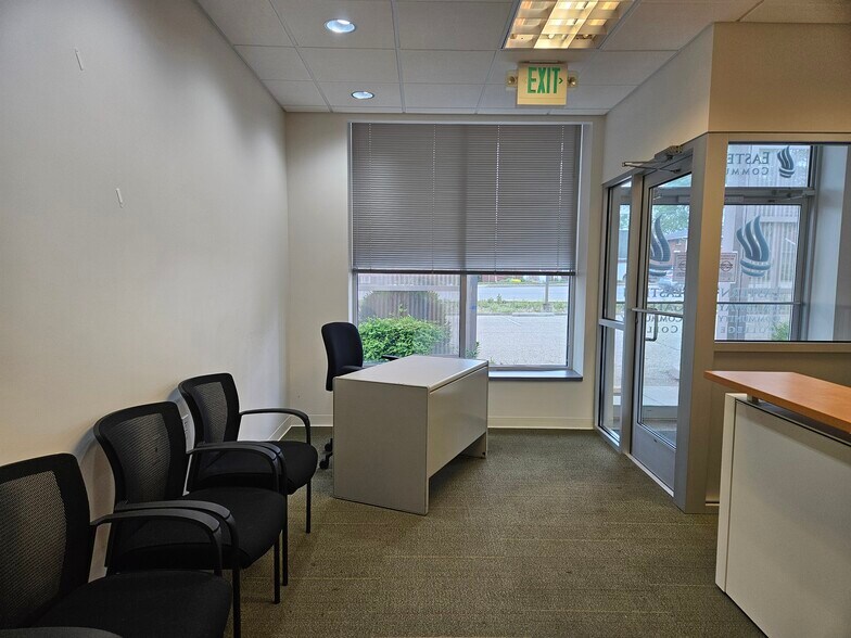 4525 Sunset Blvd, Steubenville, OH à louer - Photo du bâtiment - Image 2 de 65