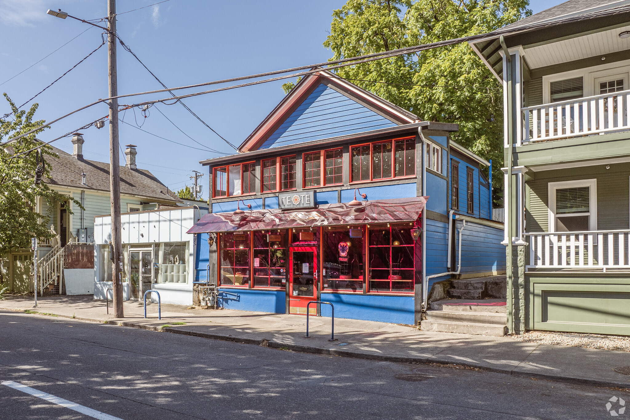 1617 SE 12th Ave, Portland, OR for sale Building Photo- Image 1 of 24