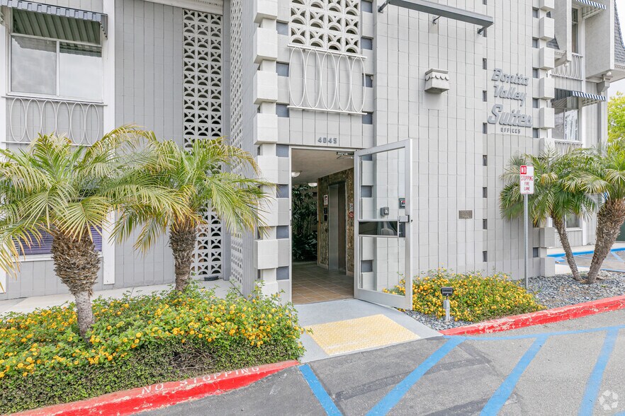 4045 Bonita Rd, Bonita, CA for lease - Building Photo - Image 3 of 20