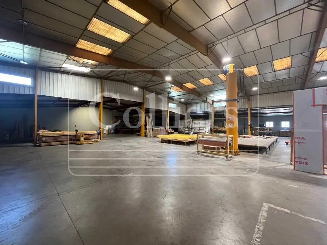 Flex in Miramas for lease Interior Photo- Image 1 of 10