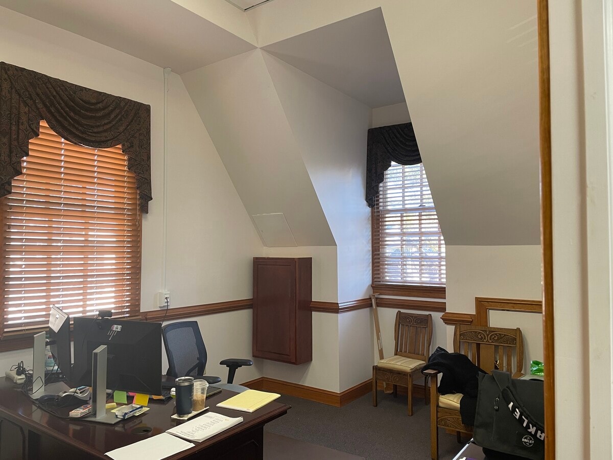 7319 Martin St, Gloucester, VA 23061 - Unit 5 - - Interior Photo - Image 2 of 7