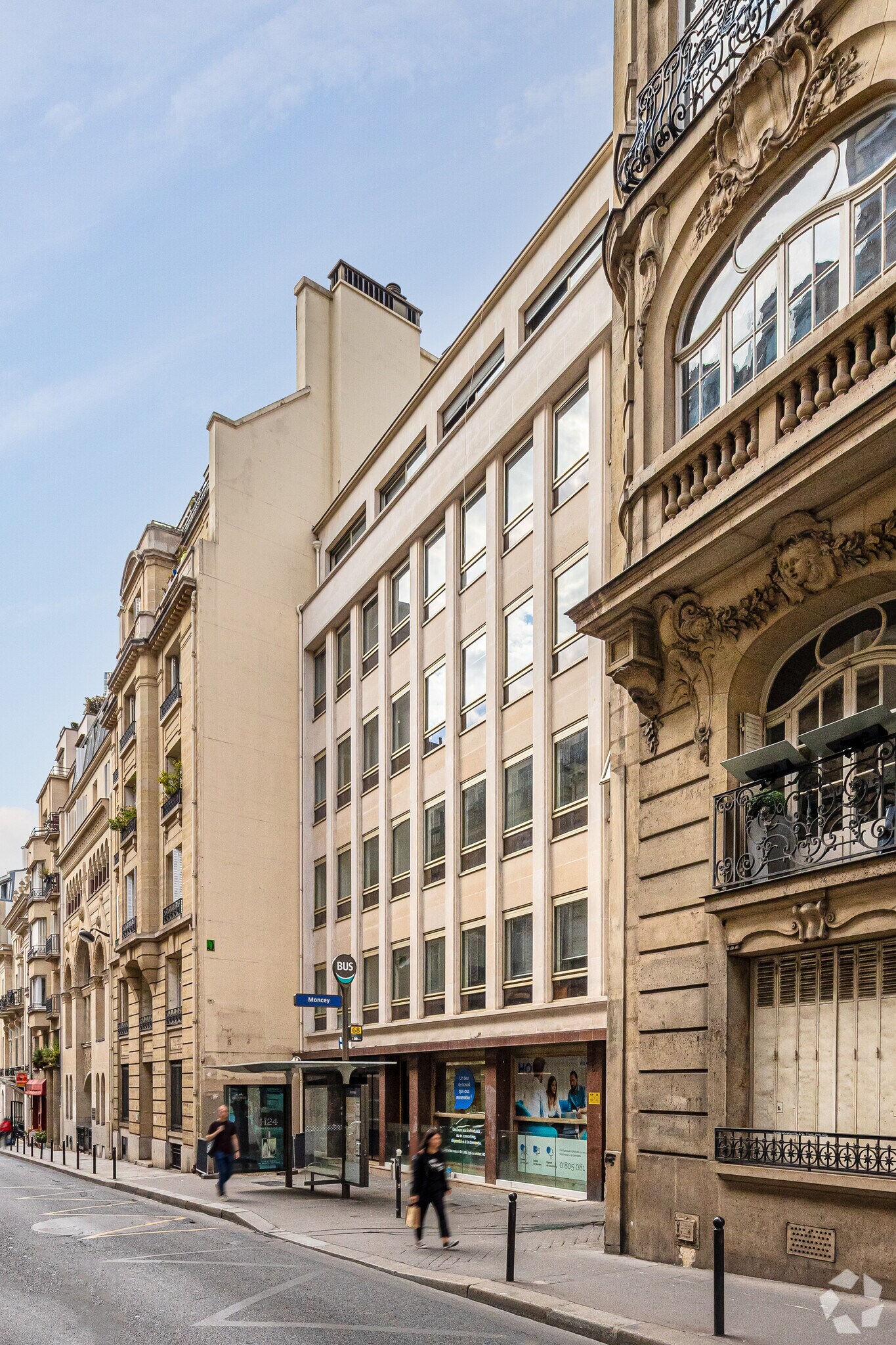 29 Rue Blanche, Paris for lease Primary Photo- Image 1 of 17