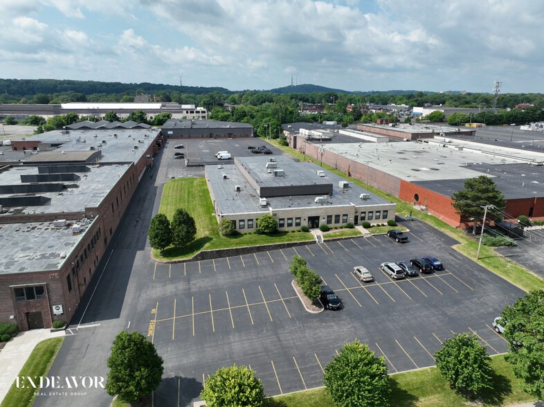 111 Humboldt St, Rochester, NY à louer - Photo du bâtiment - Image 3 de 4