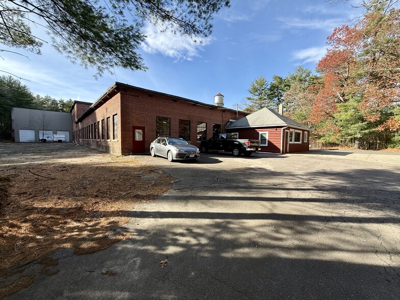 97 Mendon St, Bellingham, MA for lease - Building Photo - Image 1 of 12