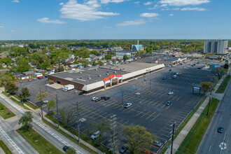 7215-7423 E 10 Mile Rd, Center Line, MI - aerial  map view