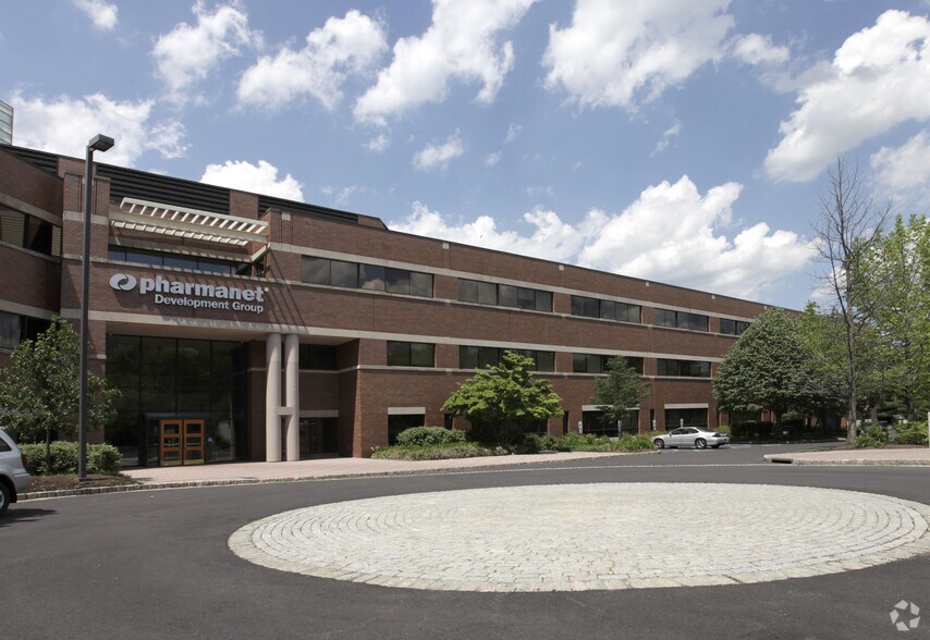 504 Carnegie Ctr, Princeton, NJ à louer - Photo du bâtiment - Image 1 de 15