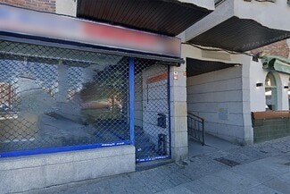 Plus de détails pour Multi-résidentiel à vendre