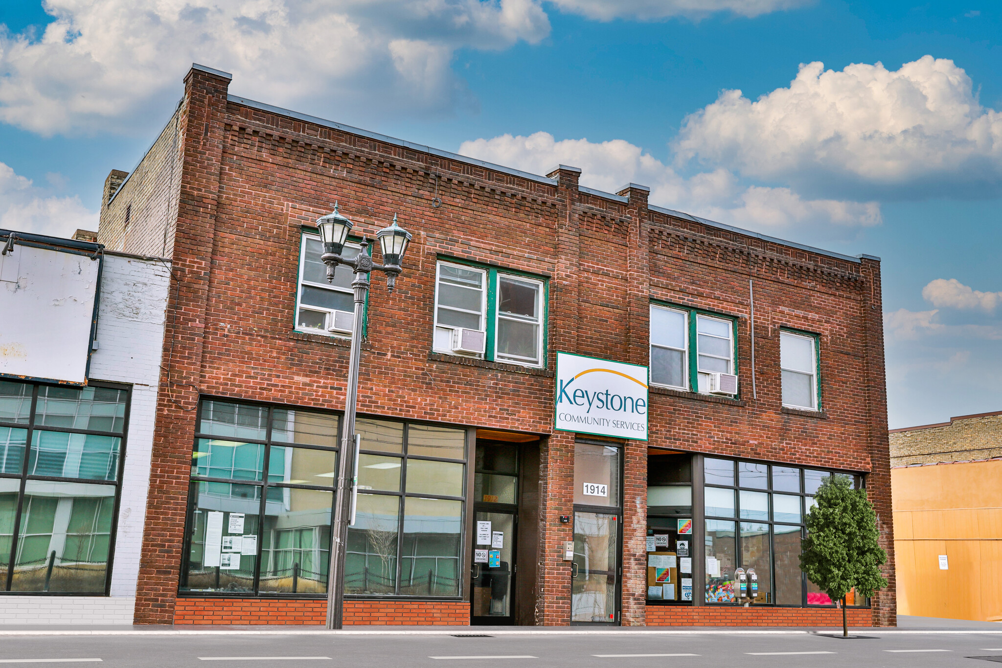 1916 University Ave W, Saint Paul, MN for sale Building Photo- Image 1 of 1