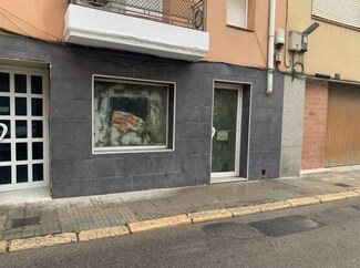 Plus de détails pour Multi-résidentiel à vendre