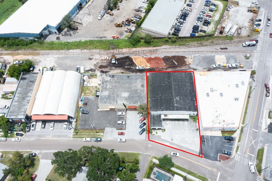 1258 19th St N, Saint Petersburg, FL for sale - Building Photo - Image 2 of 12