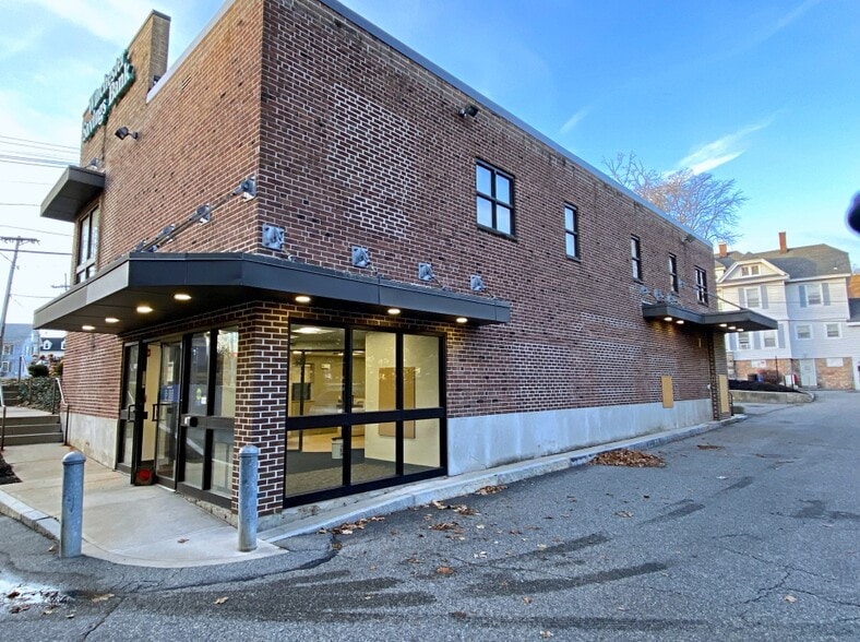 573 Main St, Woburn, MA for sale - Building Photo - Image 3 of 25