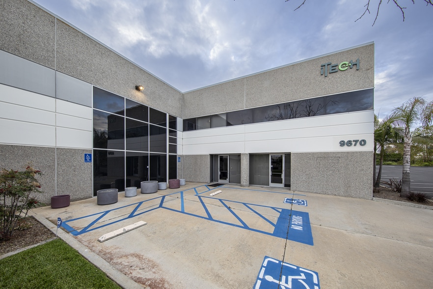 9670 Waples St, San Diego, CA for lease - Building Photo - Image 3 of 7