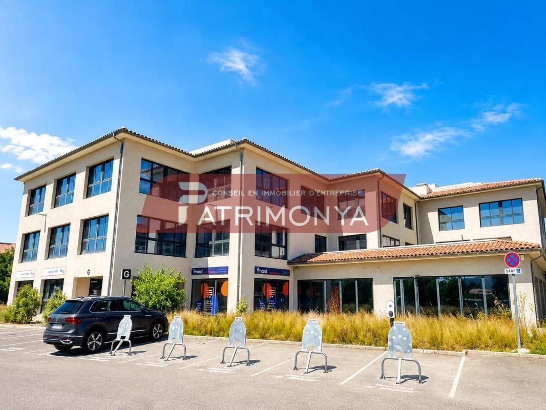 Office in Aubagne for lease Building Photo- Image 1 of 7