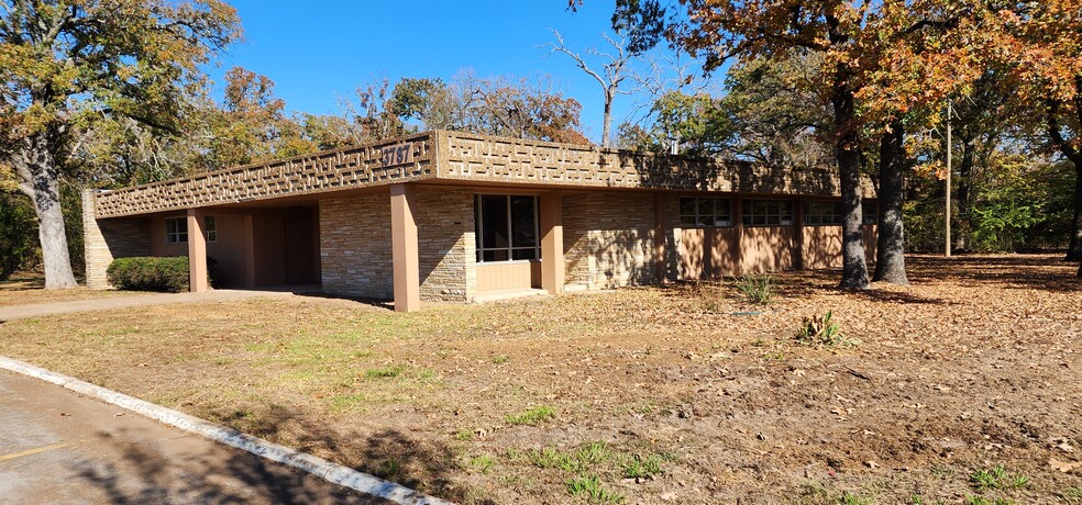 3787 NW Loop 286, Paris, TX for lease - Building Photo - Image 3 of 7