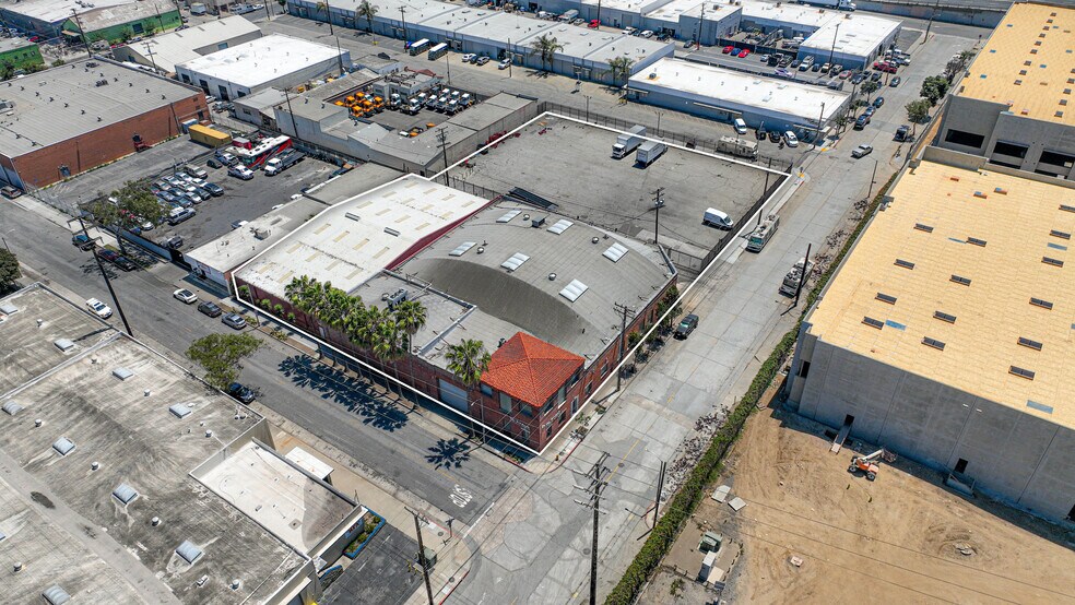 1444 San Francisco Ave, Long Beach, CA à vendre - Photo du bâtiment - Image 1 de 8
