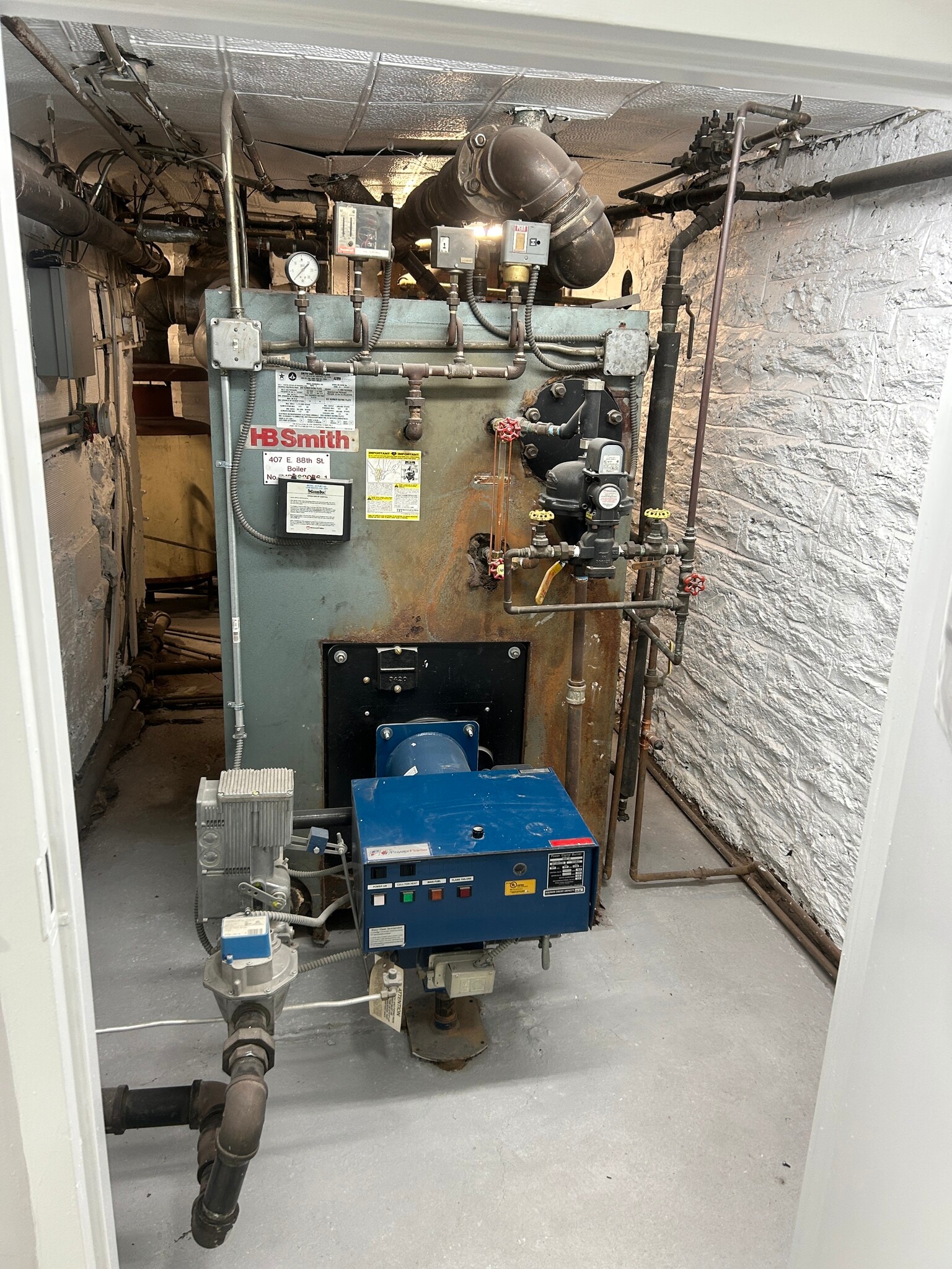 407 E 88th St, New York, NY for lease Interior Photo- Image 1 of 13